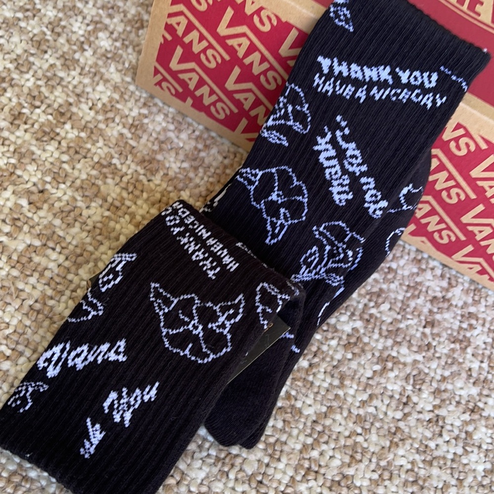 Vans “Off The Wall” socks - Picture 6 of 16